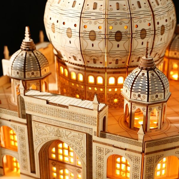 Castle 3D Wooden Puzzle Children Educational Toy - Image 4