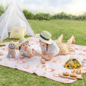 Outdoor Beach Waterproof Floor Mat Portable Picnic Cloth Folding Blanket, Size:, Small (Toast Orange), Medium (Toast Orange), Large (Toast Orange), Small (Green), Medium (Green), Large (Green)